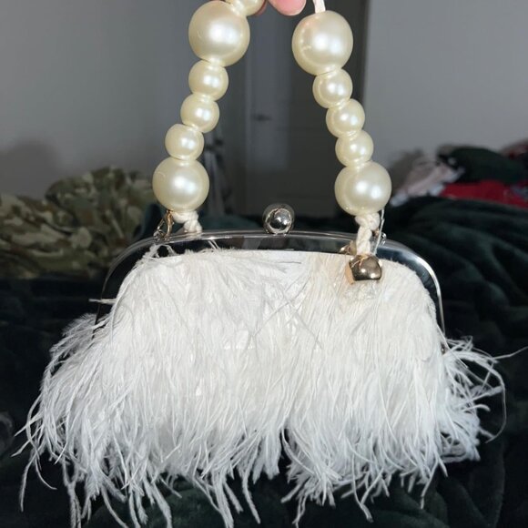 Neiman Marcus Real Natural Ostrich Feather Evening Clutch - Picture 3 of 5